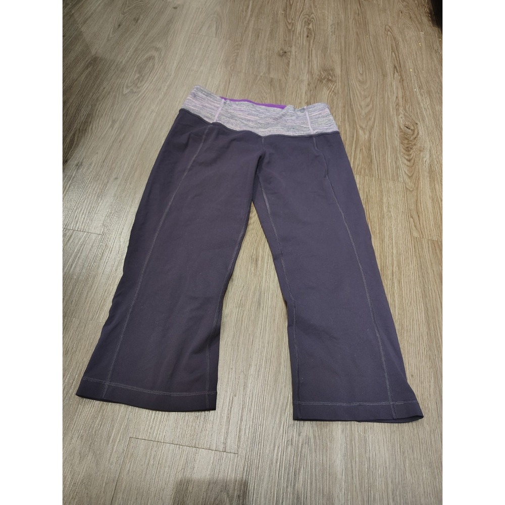 Lululemon Purple Waistband Capri Leggings Women's Size 10